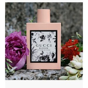 Gucci Bloom Fragrance - Pink and Black